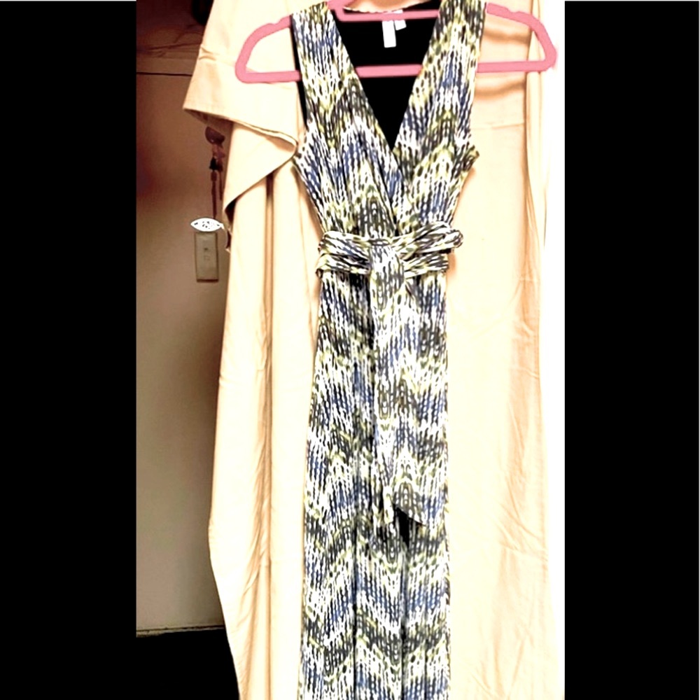 MAXI CHEVRON DESIGN DRESS FOR ANYWHERE ANYTIME FULLY LINED 16” p 58” L